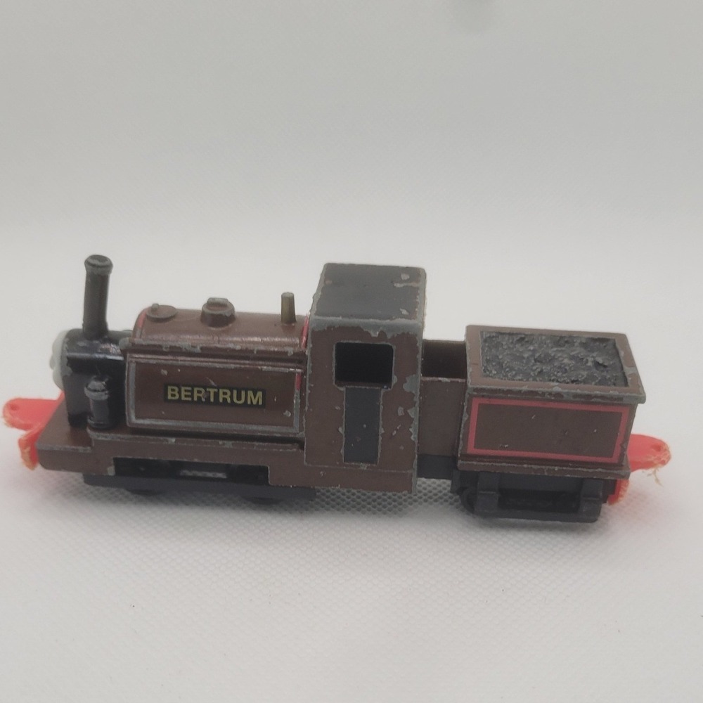 Thomas & Friends Ertl Bertram Diecast Train Engine with Tender Vintage 1997